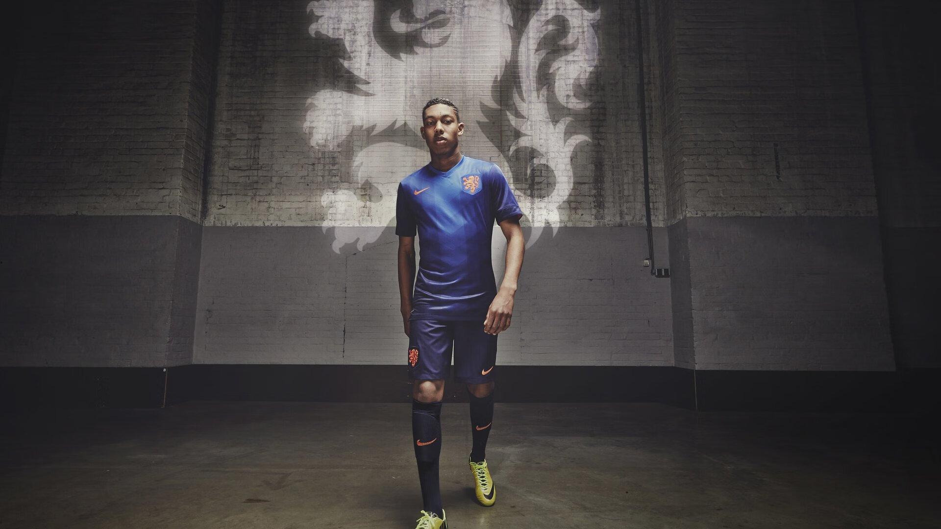 罗马诺：弗林蓬可能成为阿诺德替代者，因为解约金只有3000万英镑